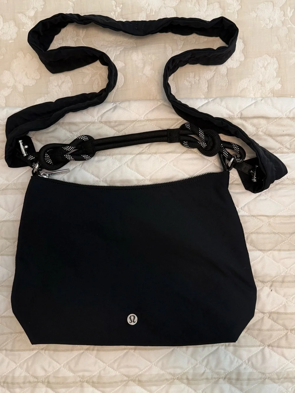 Lululemon Black Rope Crossbody Shoulder Bag Convertible Ruched 6.5